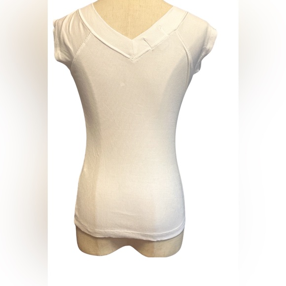Urban Outfitters BDG Shannen V-Neck Top White - Picture 10 of 10